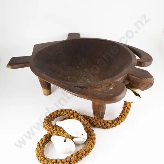 A Fijian Kava Bowl In The Shape Of a Turtle