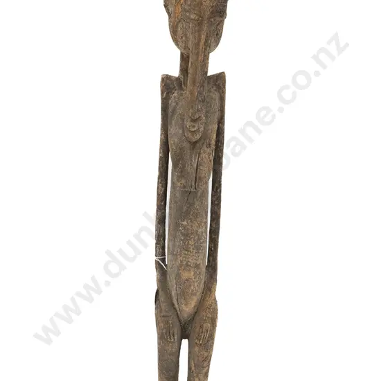 A Papua New Guinea Ramu River Standing Figure
