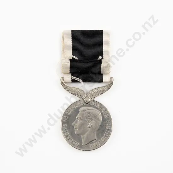 WWII New Zealand Service Medal with ribbon