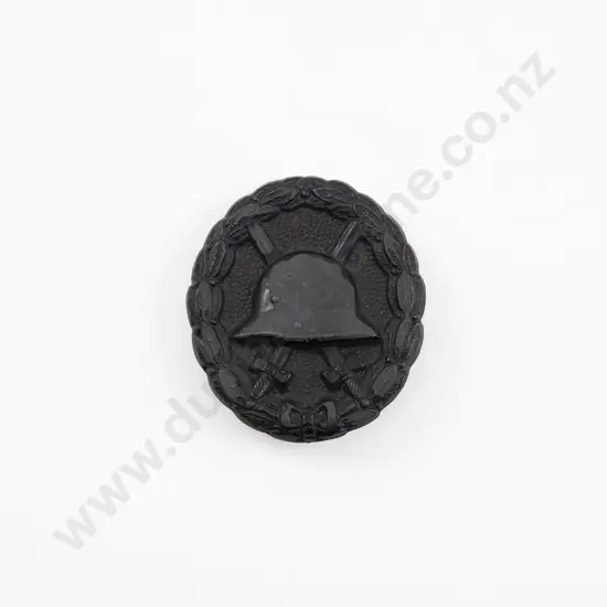 WWI German Japanned Tin Wound Badge