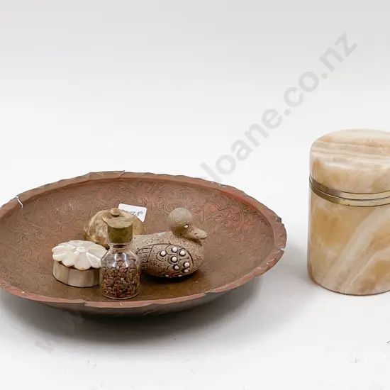 Quantity of Assorted Incl. Figure and Ornaments with Copper Bowl