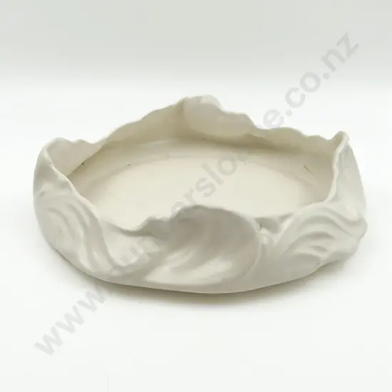 Large Crown Lynn Leaf Form Float Bowl