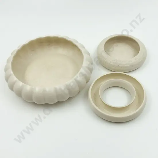 Three Crown Lynn Float Bowls