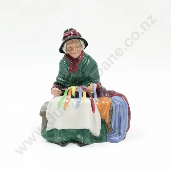 RD Figure "Silk and Ribbons"