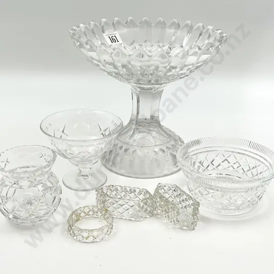 Small Quantity of Assorted Crystal And Glassware Incl Comport