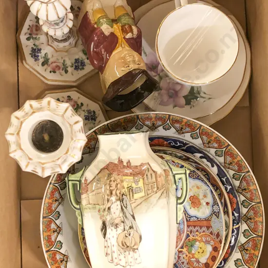 Small Quantity of Assorted Fancy China
