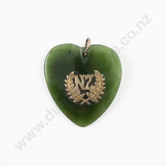 9ct Mounted Greenstone Heart Pendant