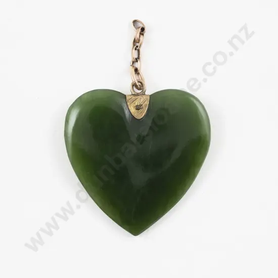9ct Mounted Greenstone Heart Pendant