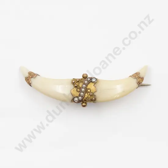 9ct Mounted Double Small Tusk Brooch