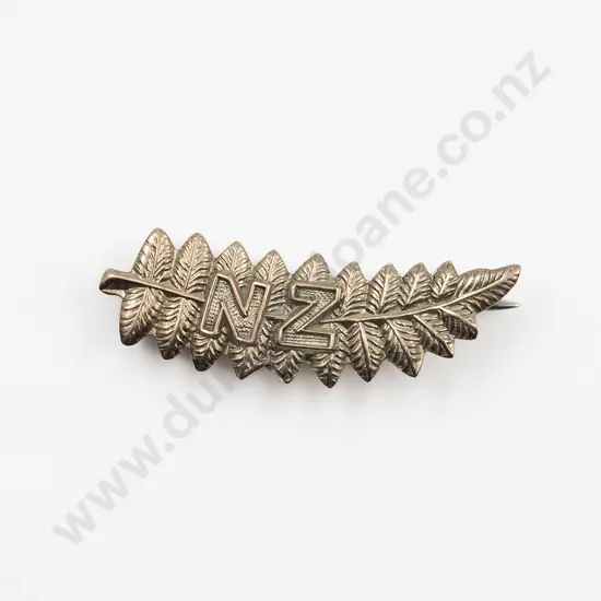 9ct NZ Fern Lapel Brooch