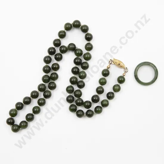 Single Strand Uniform Greenstone Bead Necklace