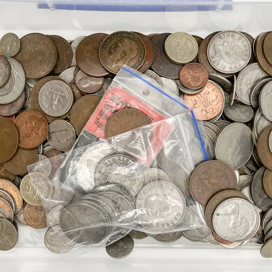 Small Qty Mainly NZ Pre Decimal and Decimal Coinage with Ten Half Crowns