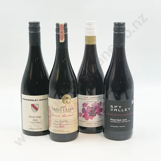 Six Bottles of Assorted NZ Pinot Noir