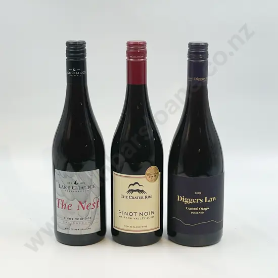 Six Bottles of Assorted NZ Pinot Noir