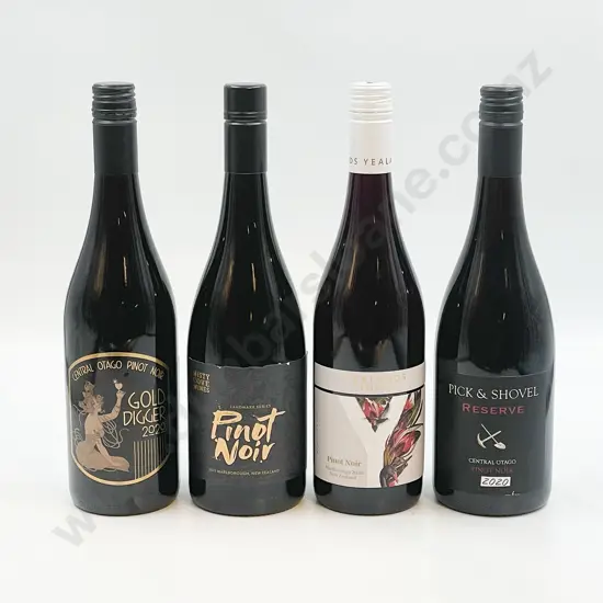 Six Bottles of Assorted NZ Pinot Noir
