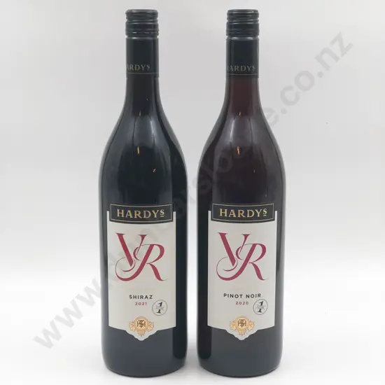 Three 1L Bottles of Australian Hardy's Pinot Noir & Three Shiraz