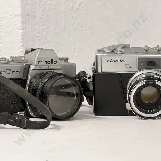 Minolta SLR & Rangefinder with Flash & Leather Bag