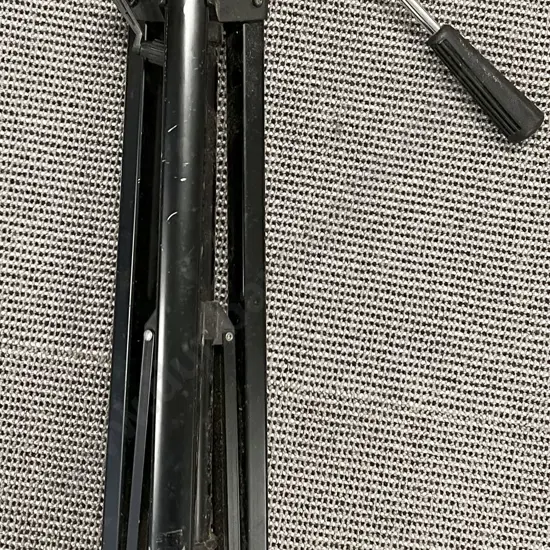 Hanimex HX-V100 Tripod