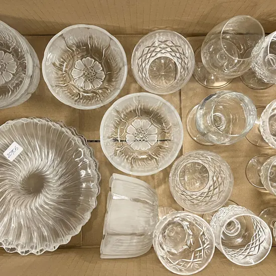 Small Quantity of Assorted Crystal and Glassware