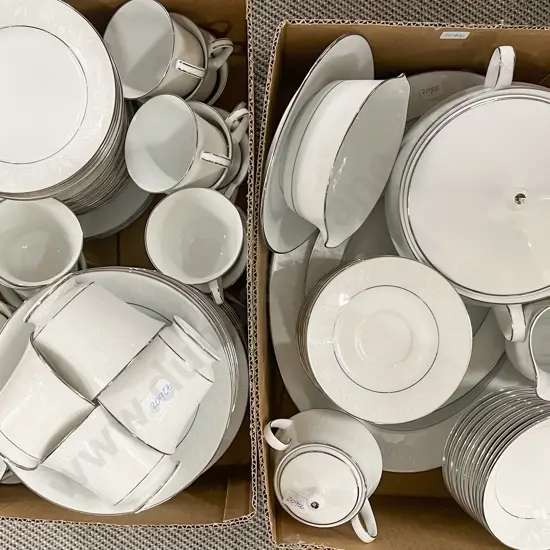 Noritake Dinner Set