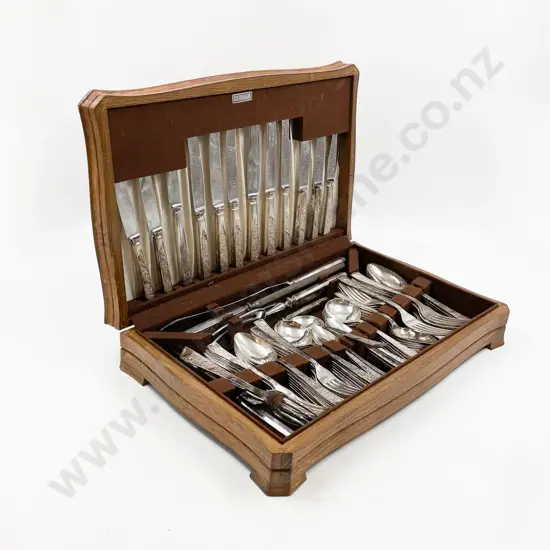 Canteen of Sheffield S/P Cutlery