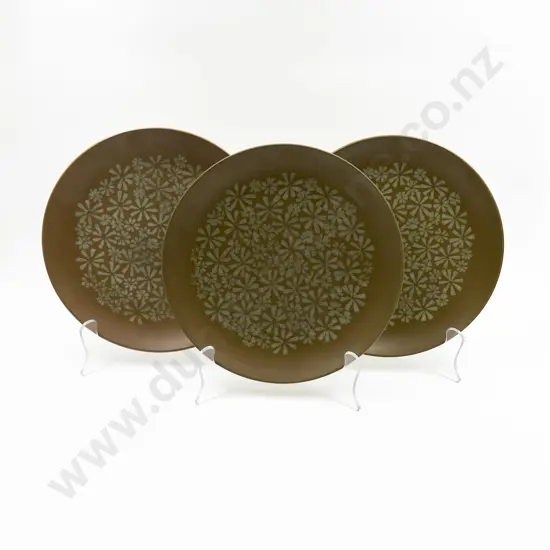 Three Crown Lynn Mark Cleverly Designed Dinner Plates