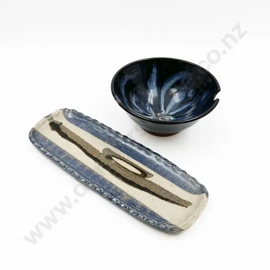 Two Pieces of NZ Pottery