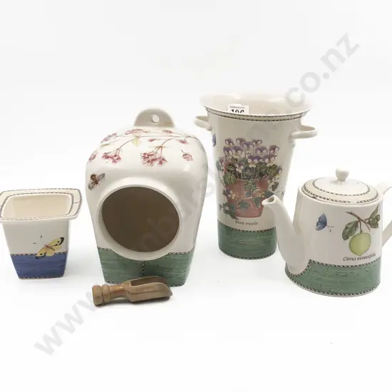 Wedgwood Sarah's Garden Pattern Salt Pig with Two Planters