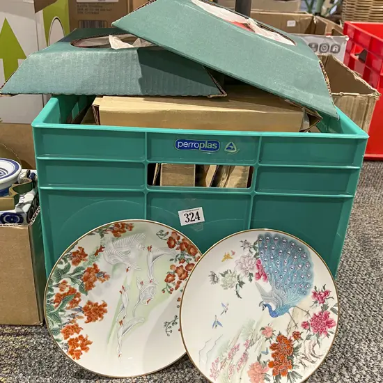 Qty of Assorted Boxed Franklin Mint Plates