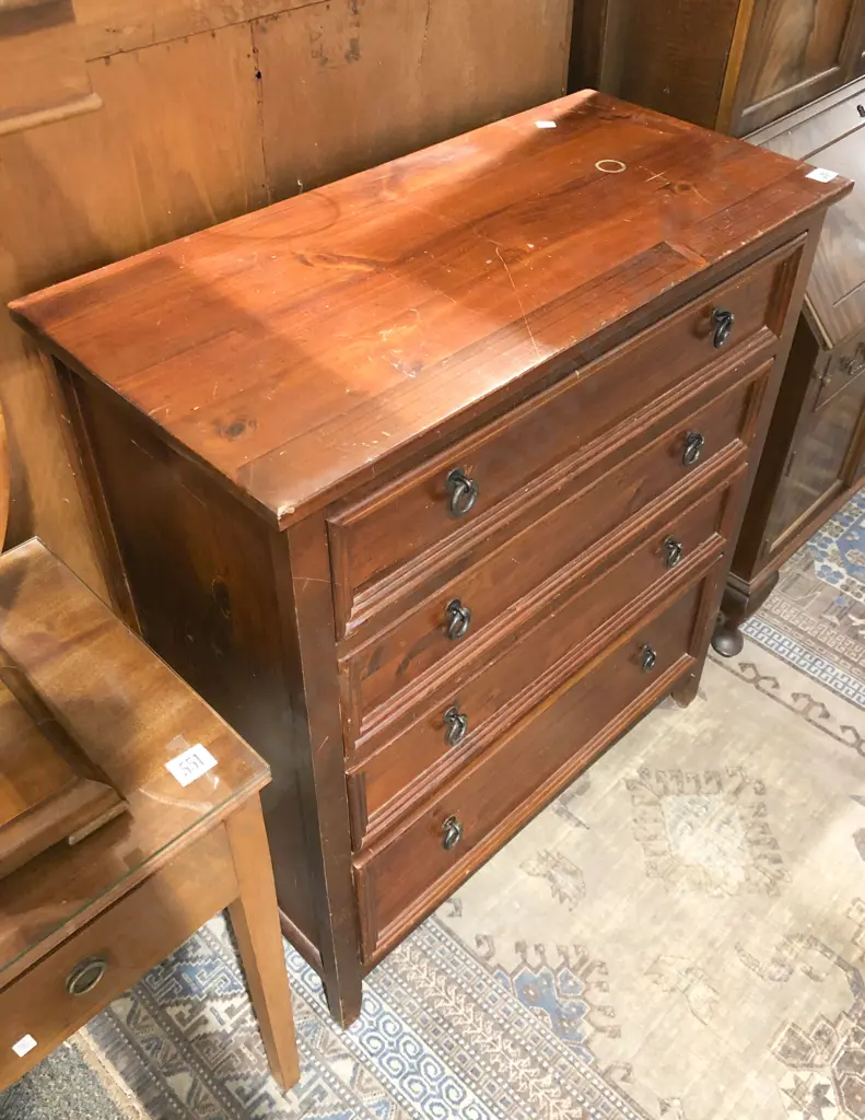 Four Drawer Chest of Drawers Image 1++