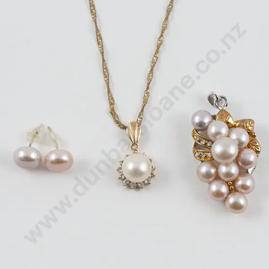 White and Yellow Gold Plated Pink Freshwater Pearl Pendant