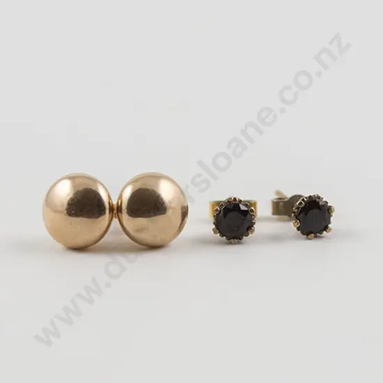 Pair 9ct Single Sapphire Stud Earrings and Pair Plain Dome Stud Earrings