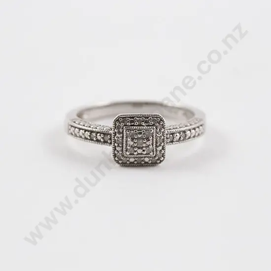 .925 Silver 21stone Diamond Cluster Ring