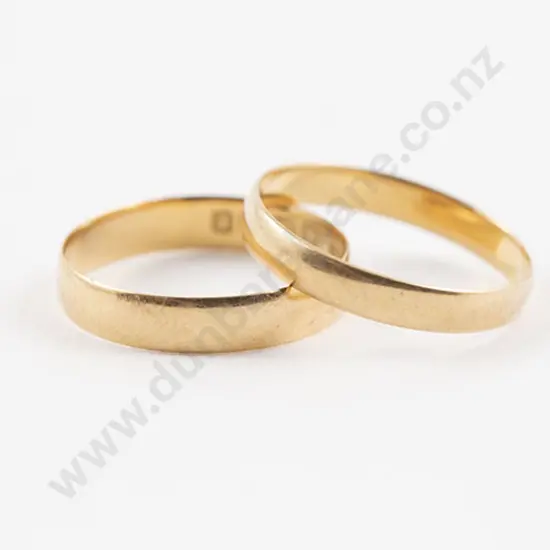 Two 18ct Plain Wedding Bands