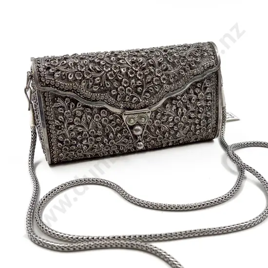 Vintage Thai Silver Ornately Embossed Evening Purse with shoulder chain