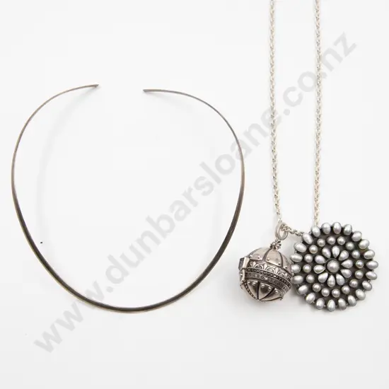 Thomas Sebo .925 Silver and Crystal Hinged Orb Pendant