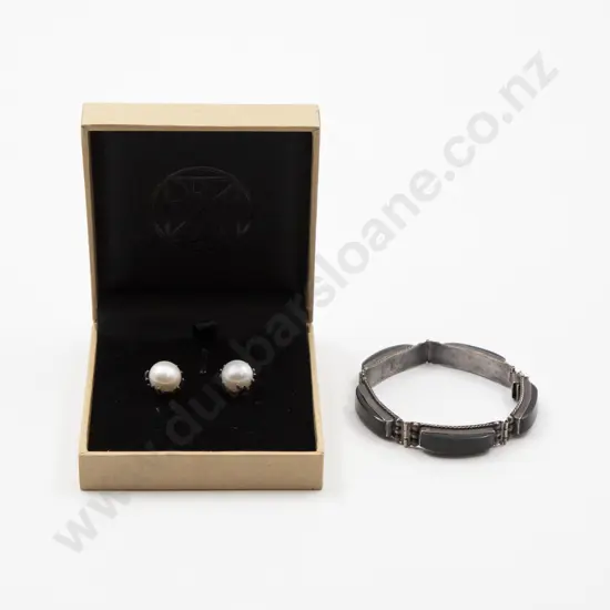 Boxed BBWJ .925 Blackened Silver Single Pearl Stud Earrings