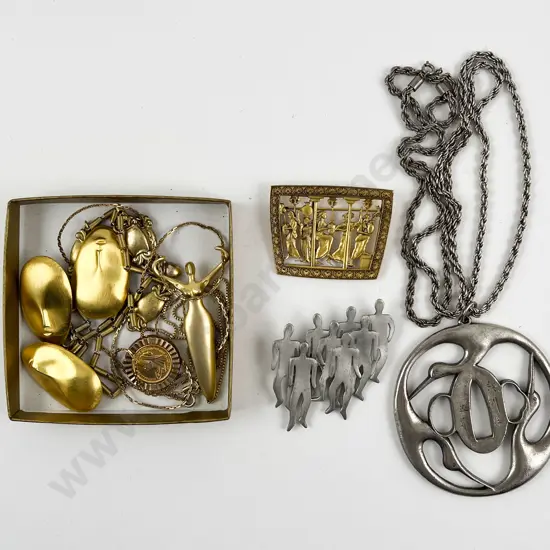 Boxed Metropolitan Museum NY Replica Brooch and other replica and design jewellery