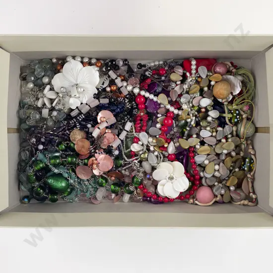 Collection Costume Mainly Glass Bead Necklaces