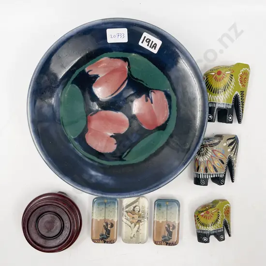 Small Quantity of Assorted Including Guitar Picks