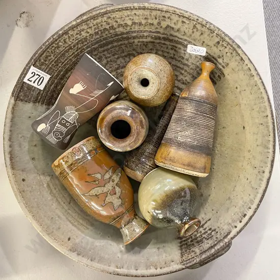 Quantity of  Assorted Pottery & Large Pottery Bowl