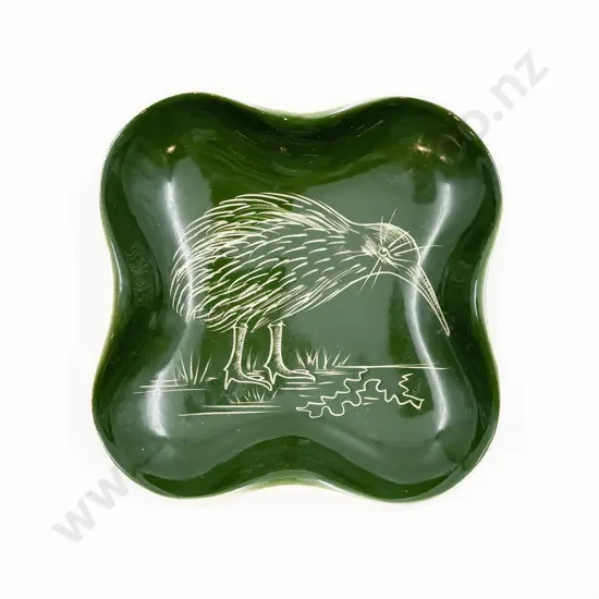 Crown Lynn Kiwi Decorated Pottery Dish