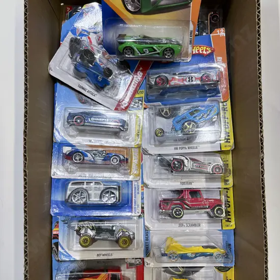 25 Original Bubble Packed Hot Wheels Vehicles