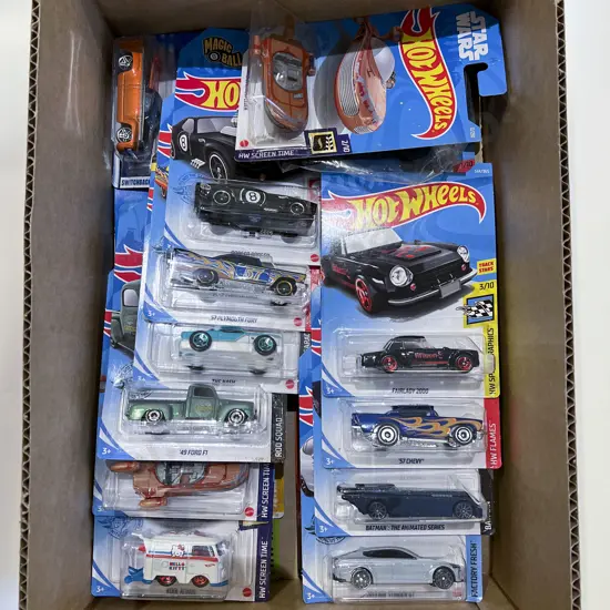 24 Original Bubble Packed Hot Wheels Vehicles