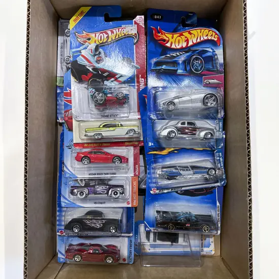 24 Original Bubble Packed Hot Wheels Vehicles