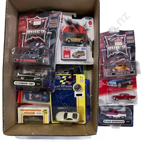 Original Bubble Packed Muscle Machines & Assorted