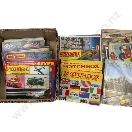 Collection Matchbox & Dinky Pocket Catalogues