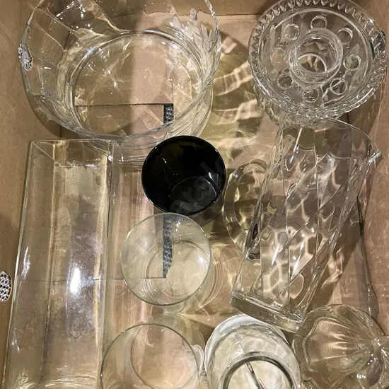 Box of Assorted Glassware