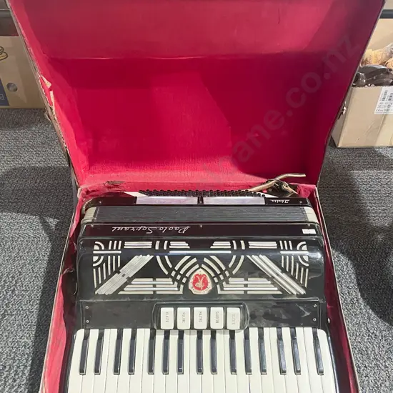 Paolo Soprani Piano Accordion