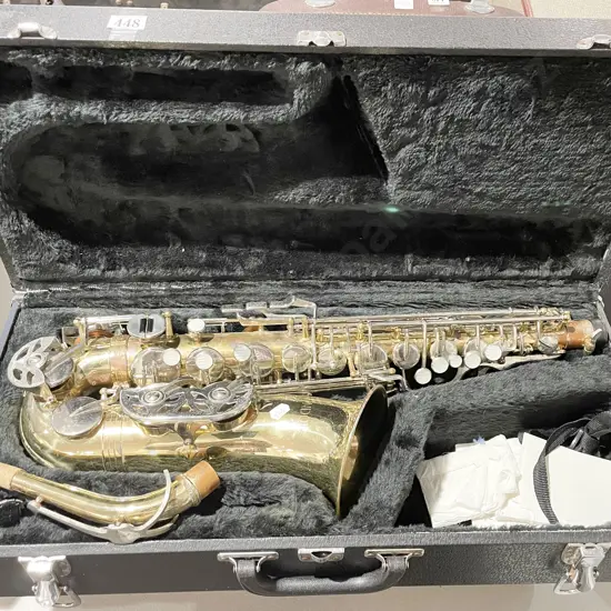 Condor Saxophone in Case